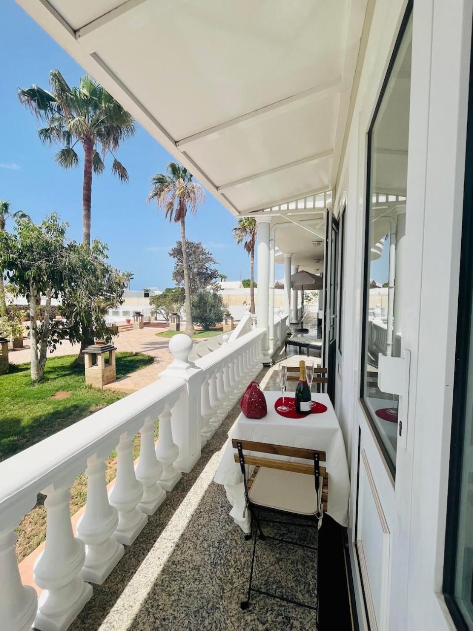 Kishni, Peaceful And Luxury Suite Villa Arrecife  Dış mekan fotoğraf